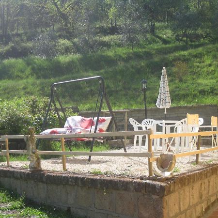 Alloggio Turistico Mooneyes Apartman Castiglione In Teverina Kültér fotó