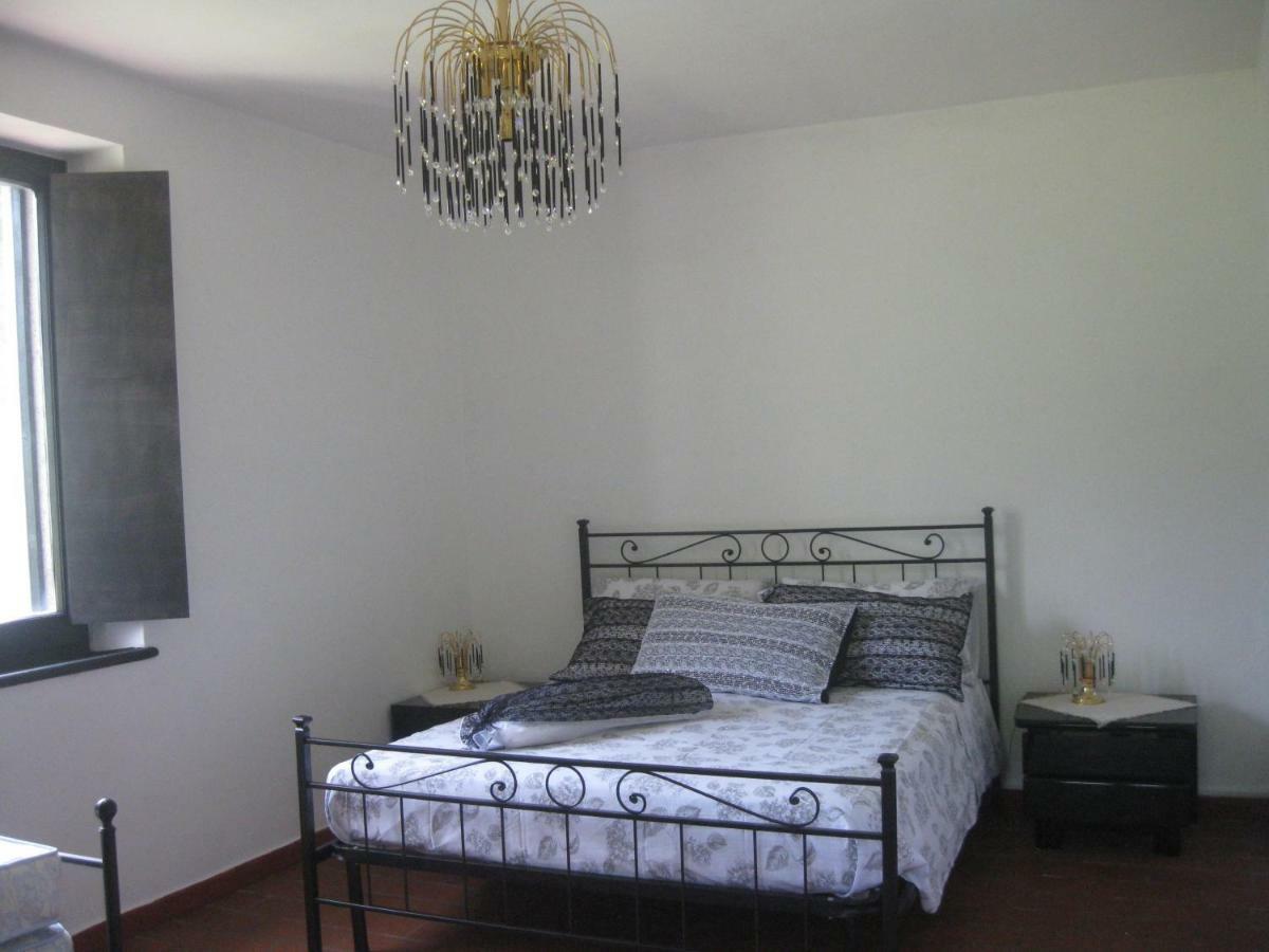Alloggio Turistico Mooneyes Apartman Castiglione In Teverina Kültér fotó