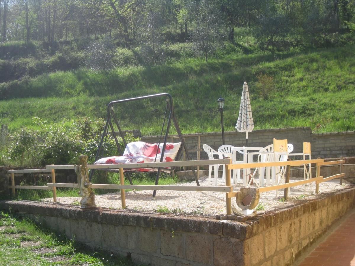 Alloggio Turistico Mooneyes Apartman Castiglione In Teverina Kültér fotó